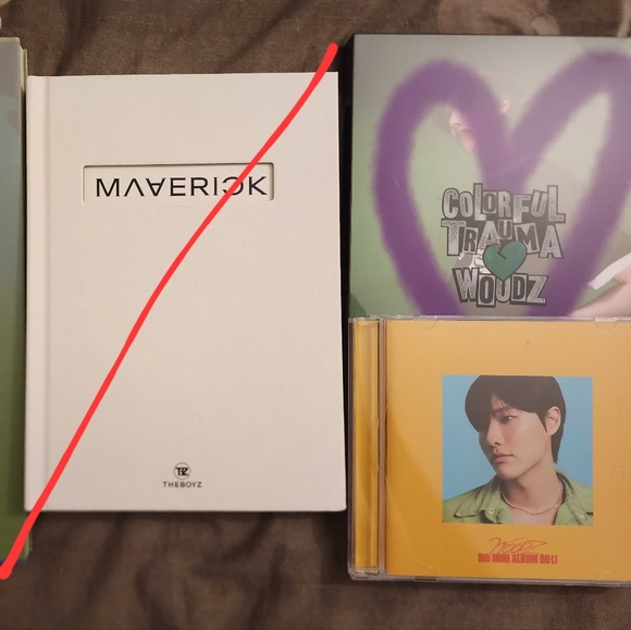 Colorful Trauma and Oo-li Albums - Picture 2 of 3